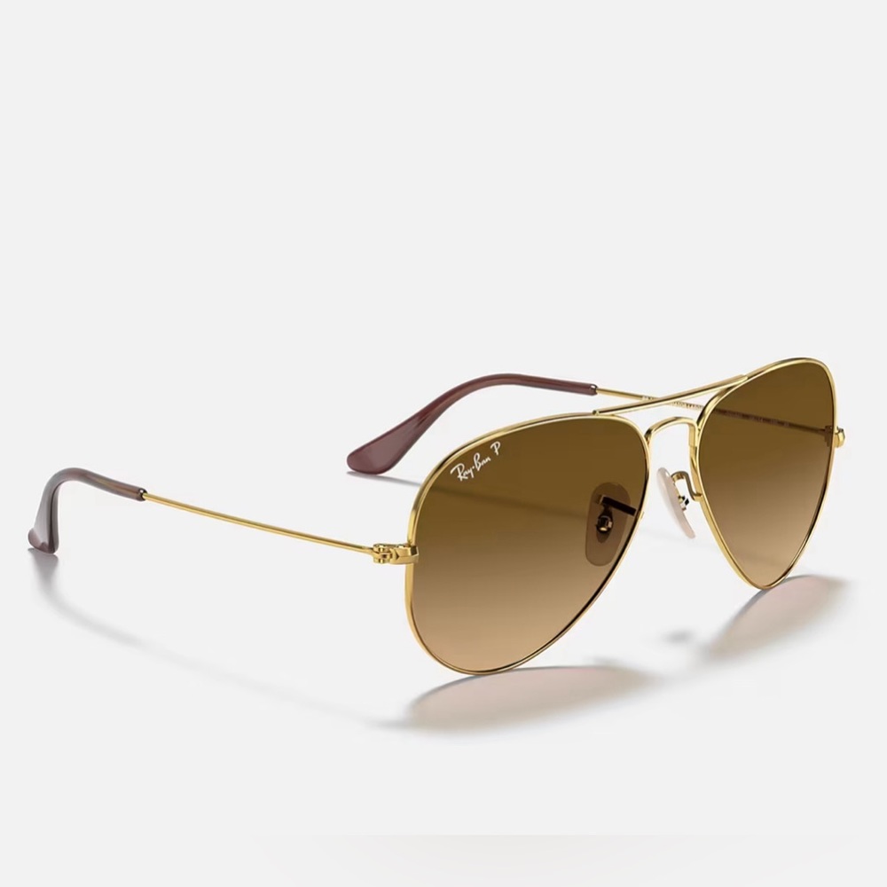 Ray Ban Aviators - Picture 2 of 5